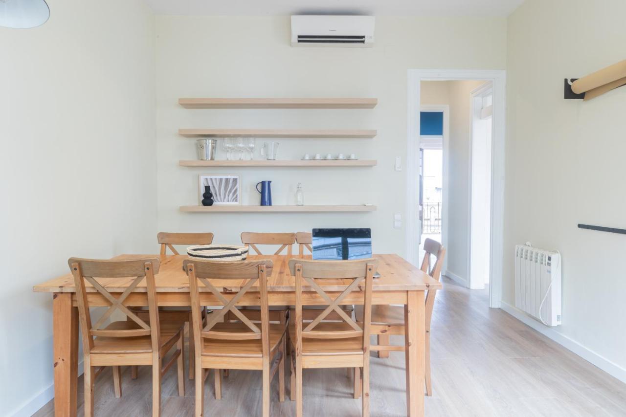 Aticco Living Gracia - Apartments Rooftop Барселона Екстериор снимка