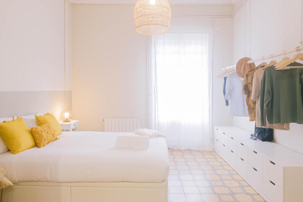 Aticco Living Gracia - Apartments Rooftop Барселона Екстериор снимка