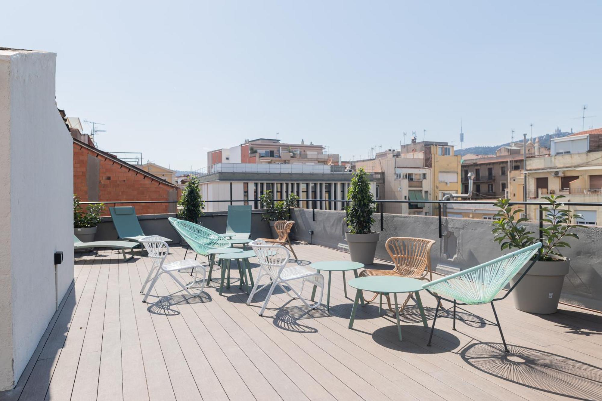 Aticco Living Gracia - Apartments Rooftop Барселона Екстериор снимка