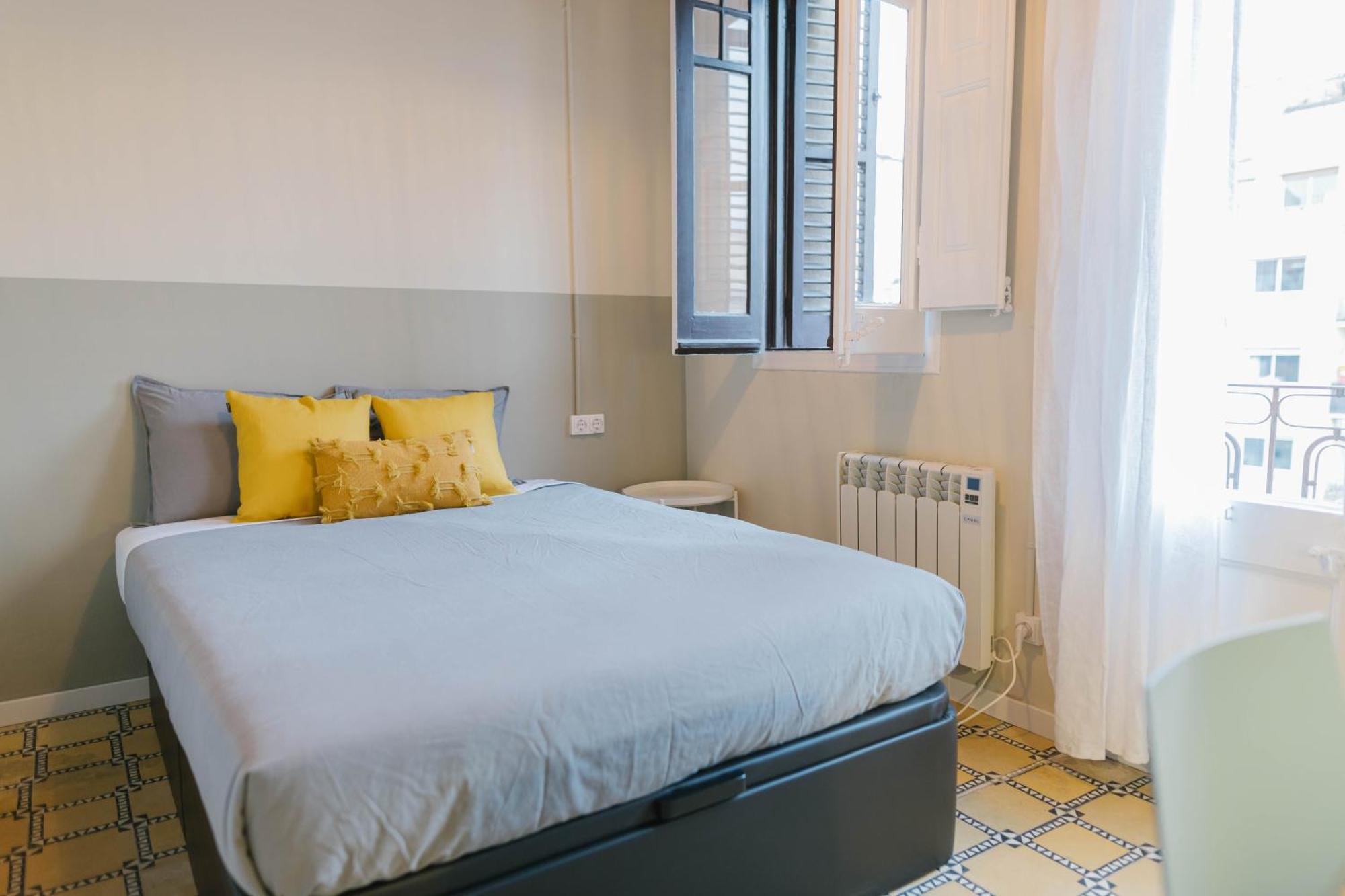 Aticco Living Gracia - Apartments Rooftop Барселона Екстериор снимка
